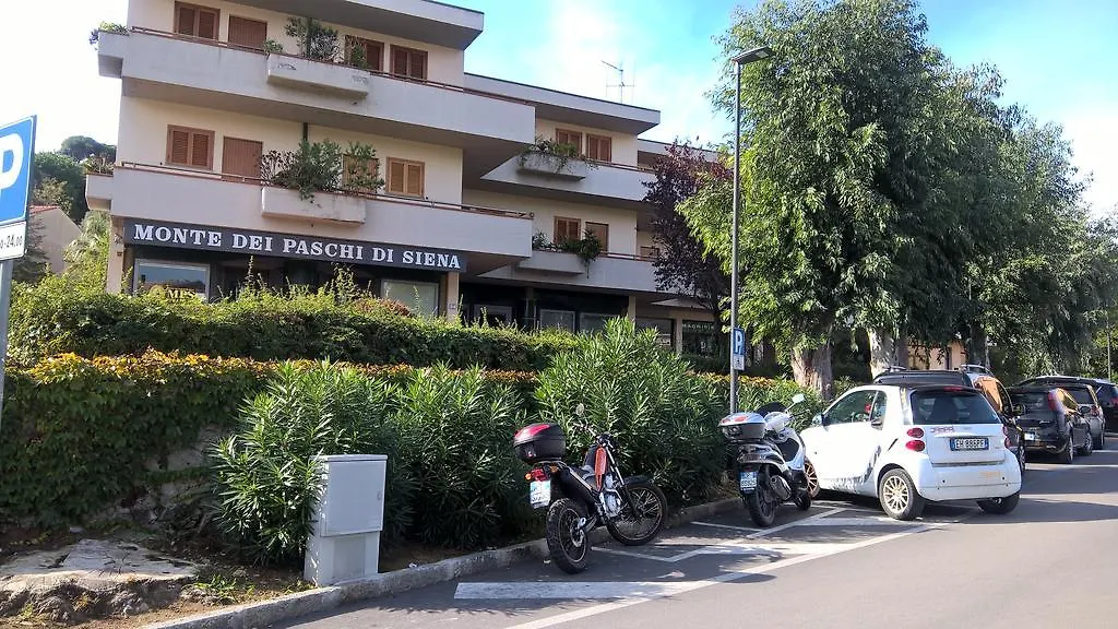 Residence La Colombaia 1. 5/6 Beds Porto Azzurro Italy