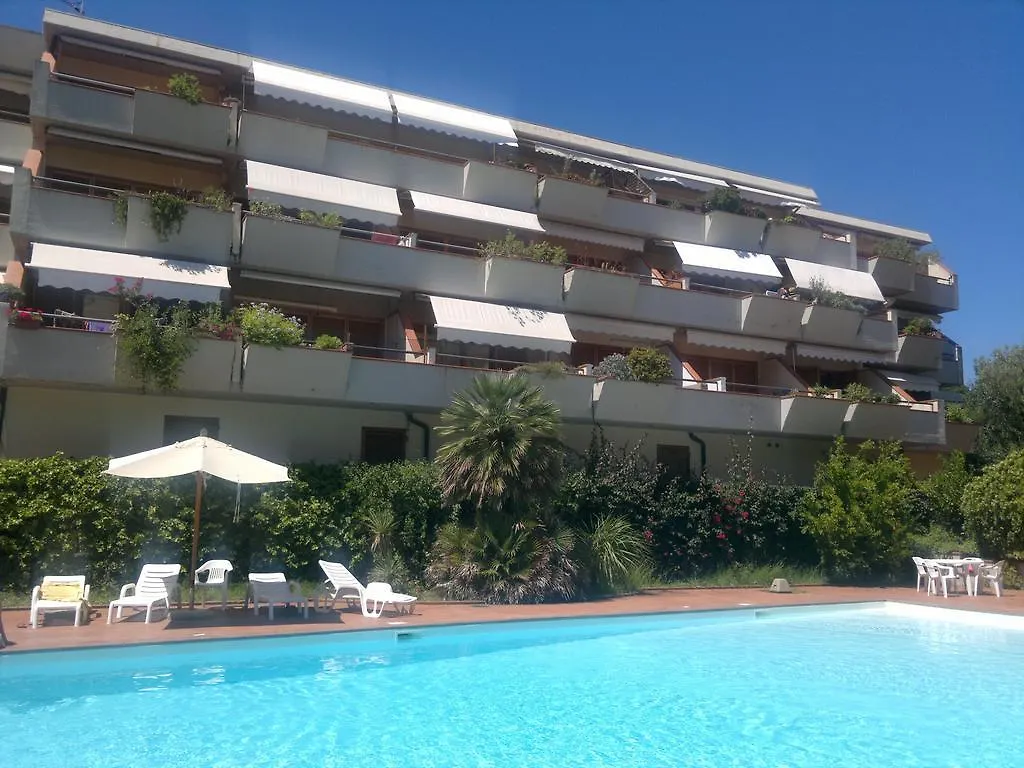 Residence La Colombaia 1. 5/6 Beds Porto Azzurro