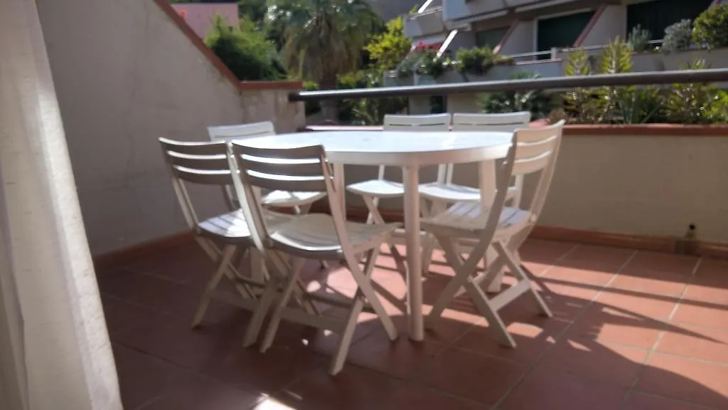 Apartment Residence La Colombaia 1. 5/6 Beds Porto Azzurro
